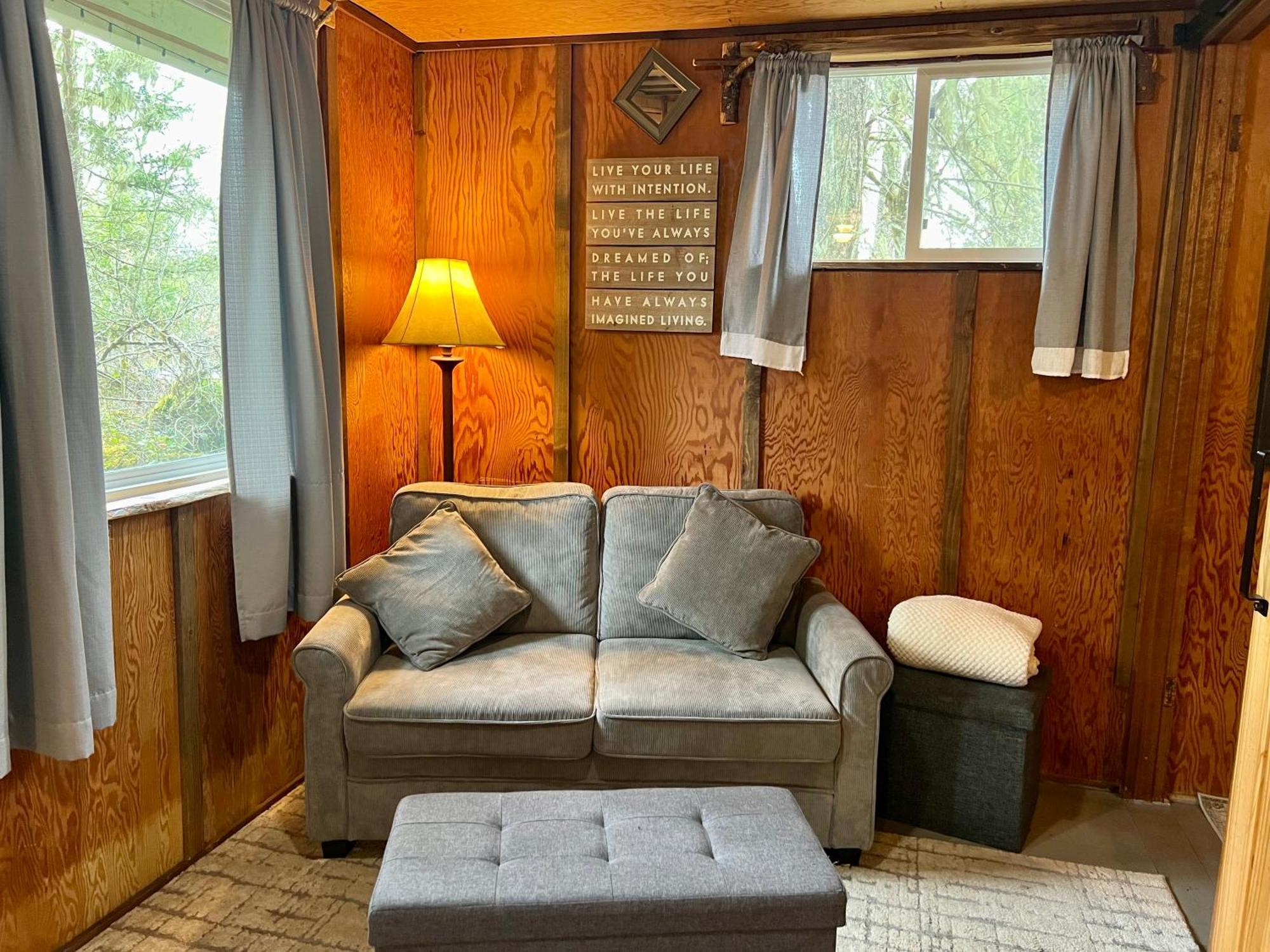 Mt Rainier Little Green Cabin On Big Creek! Ashford Buitenkant foto